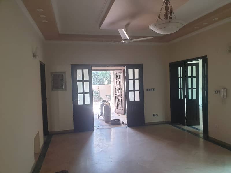 Facing Park 1 Kanal Double Unit House Available For Rent In XX Block DHA Phase 3 Lahore 19