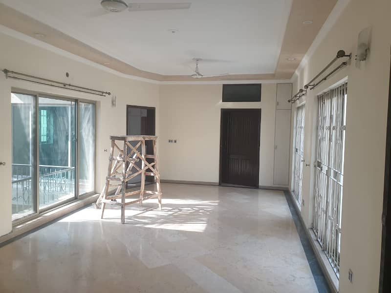 Facing Park 1 Kanal Double Unit House Available For Rent In XX Block DHA Phase 3 Lahore 21