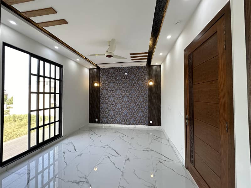 5 Marla Brand New Luxurious Moderan House For Sale In DHA 9 Town Lahore 13