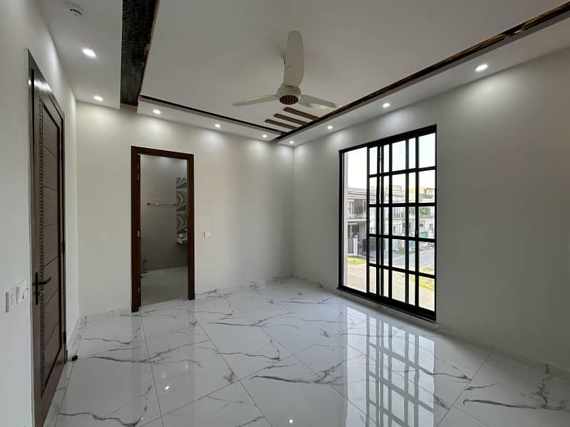 5 Marla Brand New Luxurious Moderan House For Sale In DHA 9 Town Lahore 14