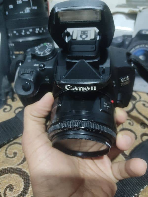 I want to sale my camera canon 700d with box & All accessories 1