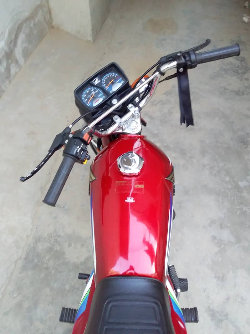 Honda CG 125 2022 3