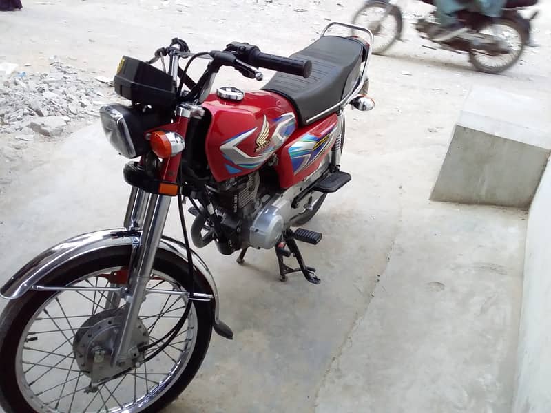 Honda CG 125 2022 8