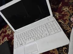 toshiba laptop satellite c850-B253