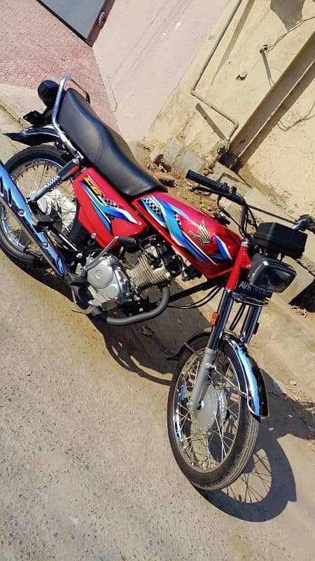 HONDA 125 2024 BRAND NEW 3