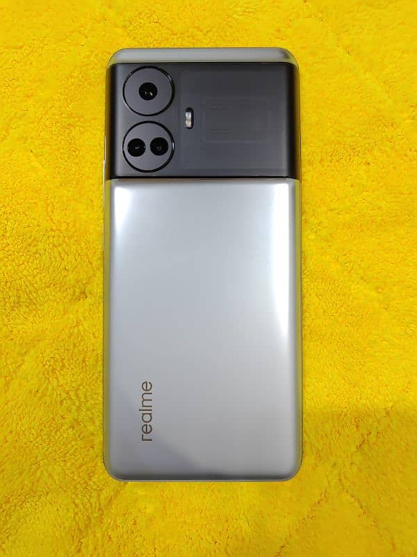 Realme Gt5 0