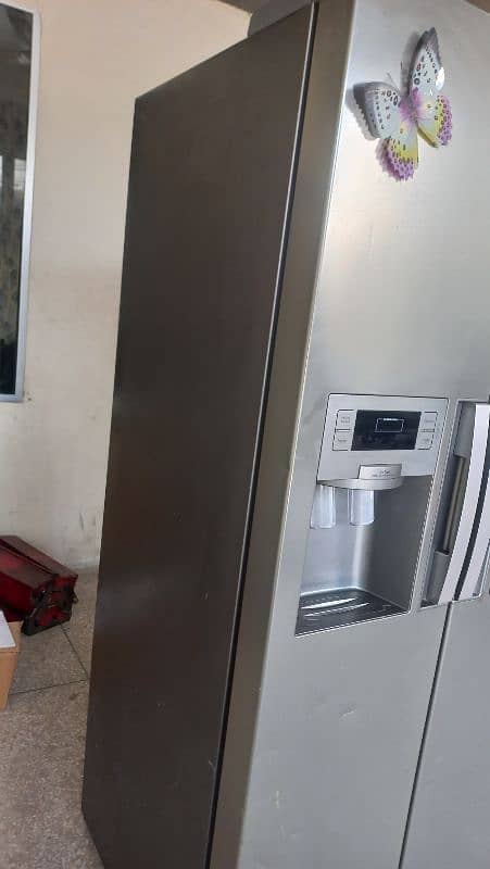 Samsung dobul door fridge for sale Reasonable price Good Conditione 1