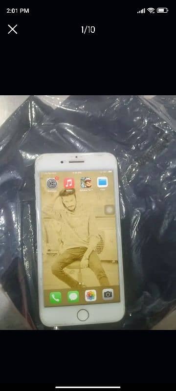 iphone 8 plus 256gb 10/9 condition urgent sale 6