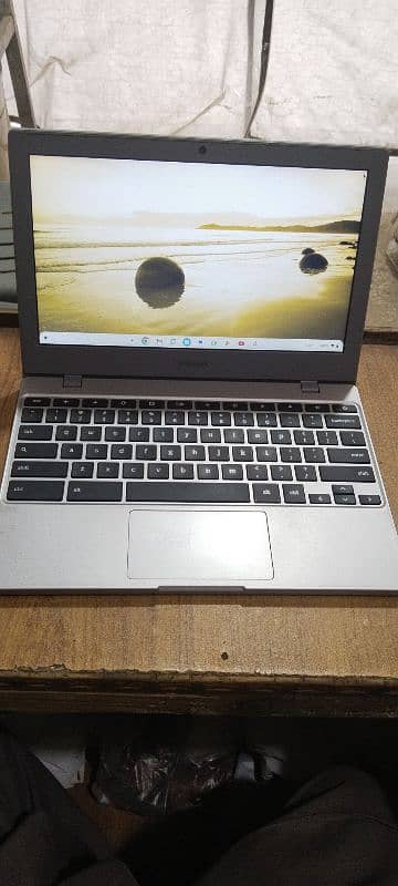 Samsung chrome os book 4/32 0