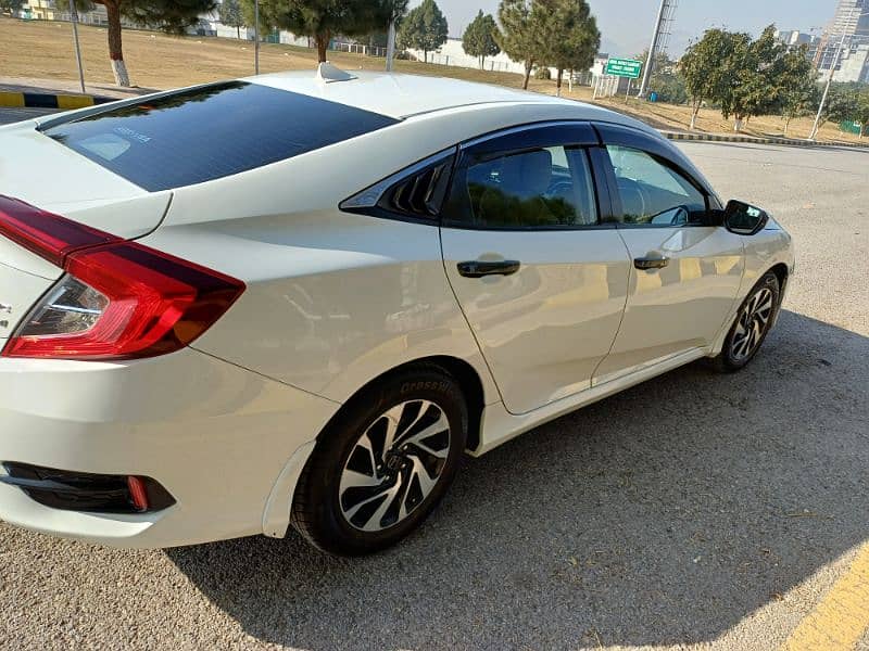 Honda Civic VTi Oriel Prosmatec 2016 3