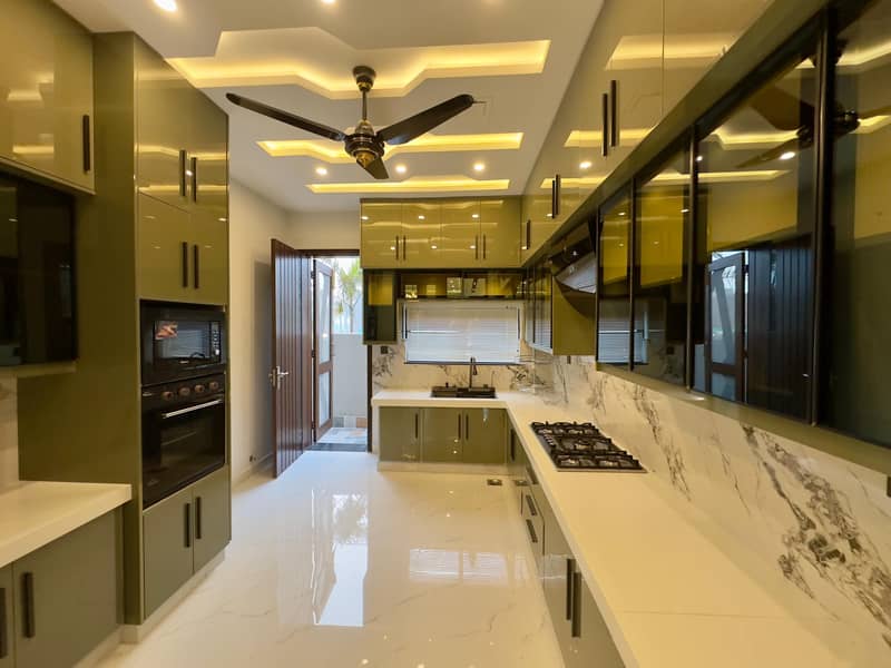 14 Marla Brand New House Available For Sale In Bahria Town Lahore 6