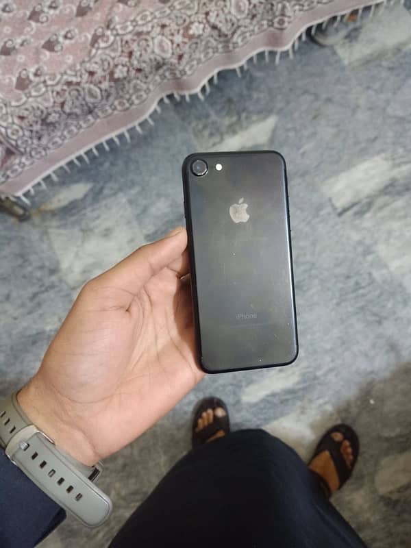 Iphone 7 pta waterpack 128gb all ok no any fault 0