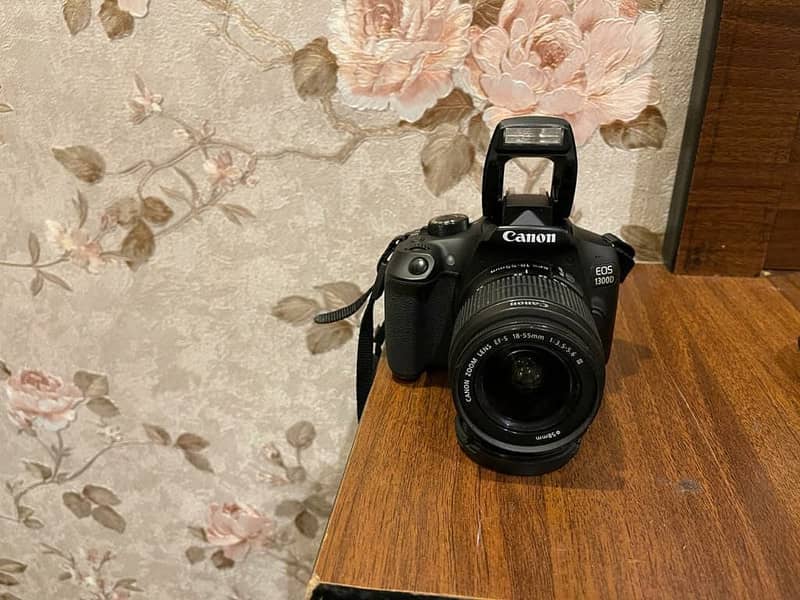 Canon EOS 1300D DSLR 1