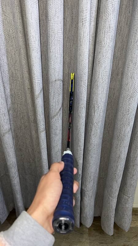 Max Bold racket with multi shades 3