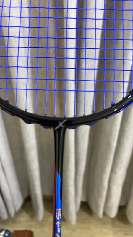 Max Bold racket with multi shades 7