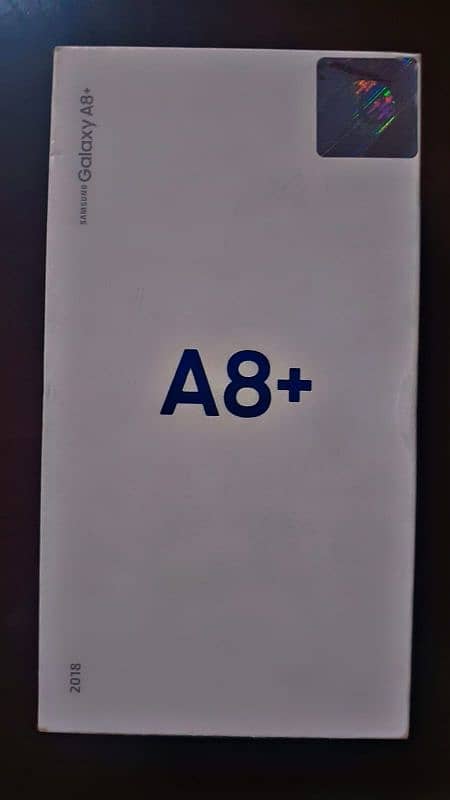 sumaung a8+ 4+64 box sath orginal all just back cahnge  han 7