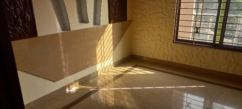 uper portion with marbel flooring available for rent in allama iqbal town lahore 0