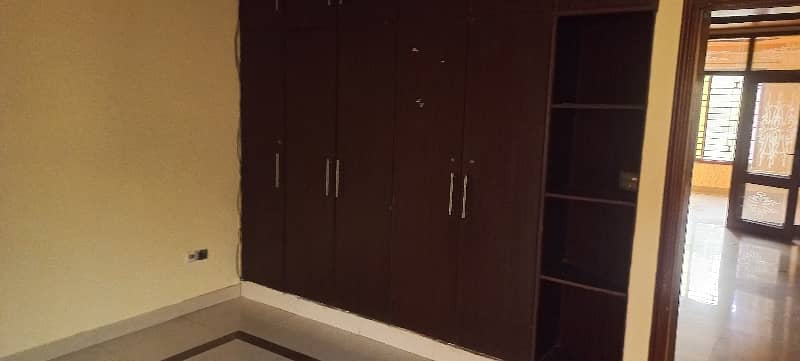 uper portion with marbel flooring available for rent in allama iqbal town lahore 13