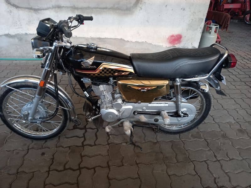 Honda 125S Special Edition 2