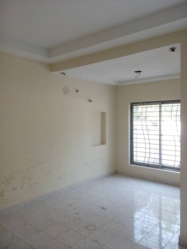 Facing Park 5 Marla Beautiful House for Rent in Eden Abad Lahore Near Main Road Near Road Dha 11 Rahbar Khayaban E Amin 1