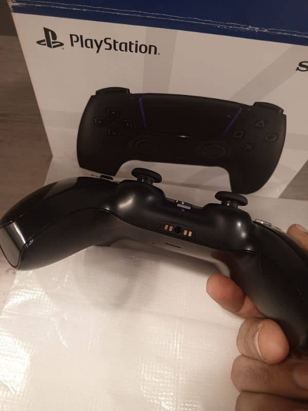 PS5 Dualsense Wireless controller 0