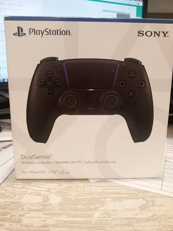 PS5 Dualsense Wireless controller 4