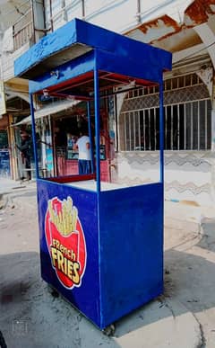 Fries Counter for rent on main Jamia Millia road in running condition