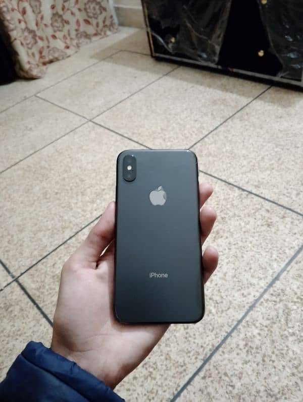 I phone x 64gb factory unlock non pta/ 03256570048 0