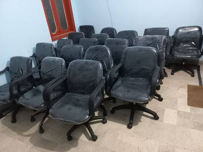 Slightly Use Office Chairs Available 2