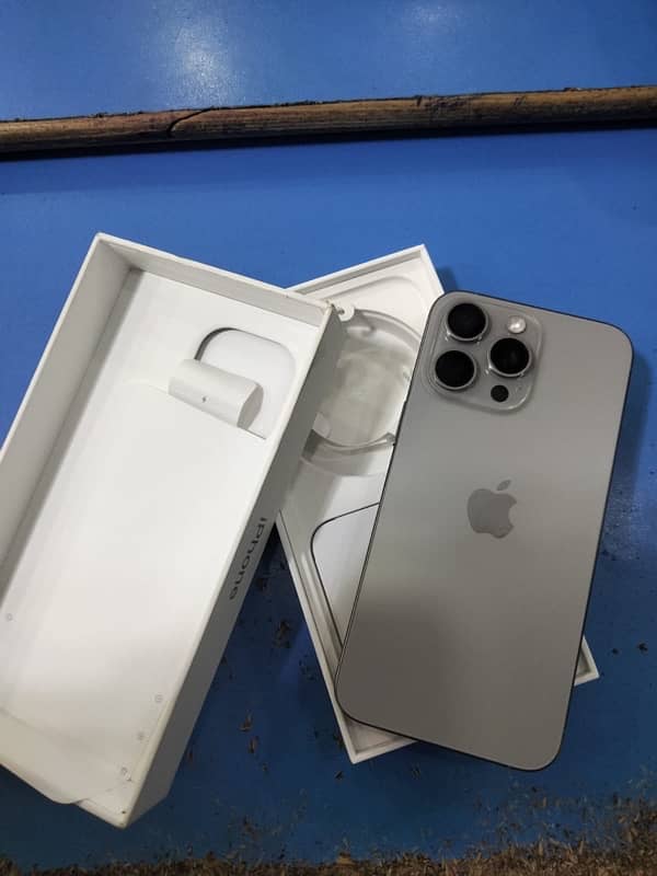 Iphone 15Pro Max 256Gb Hk 0