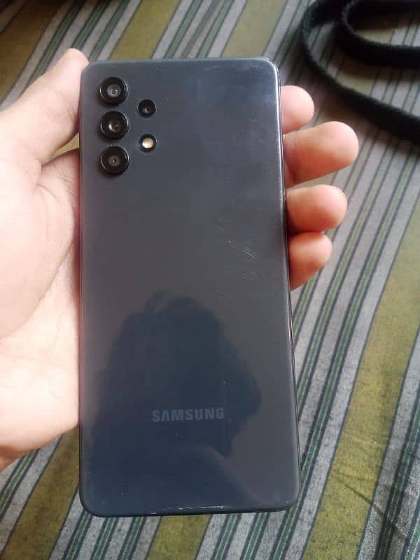 Samsung A32 achi condition main or cheap price main 0