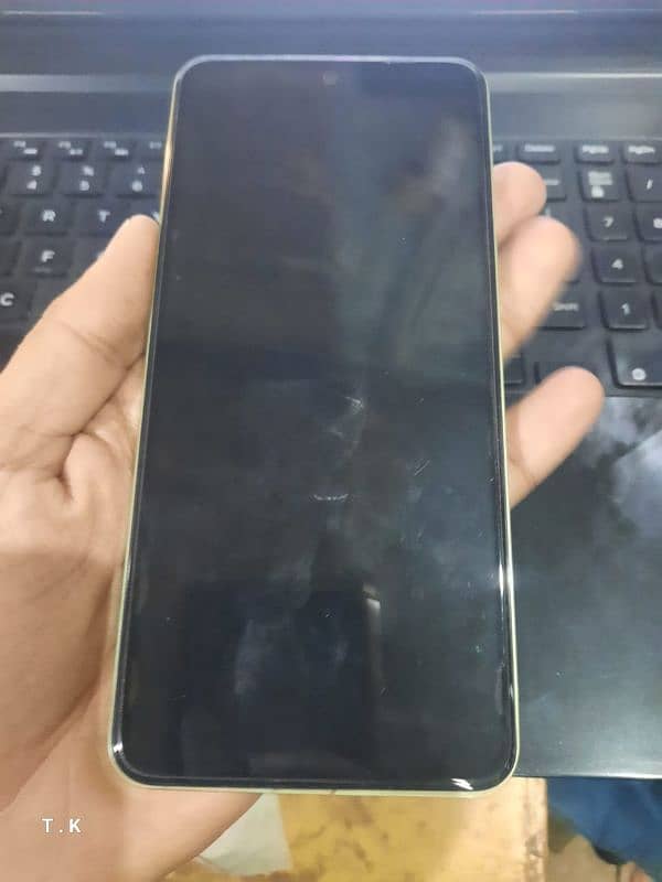 Vivo Y100 ,8+8/256GB 2 Month use For sale 1