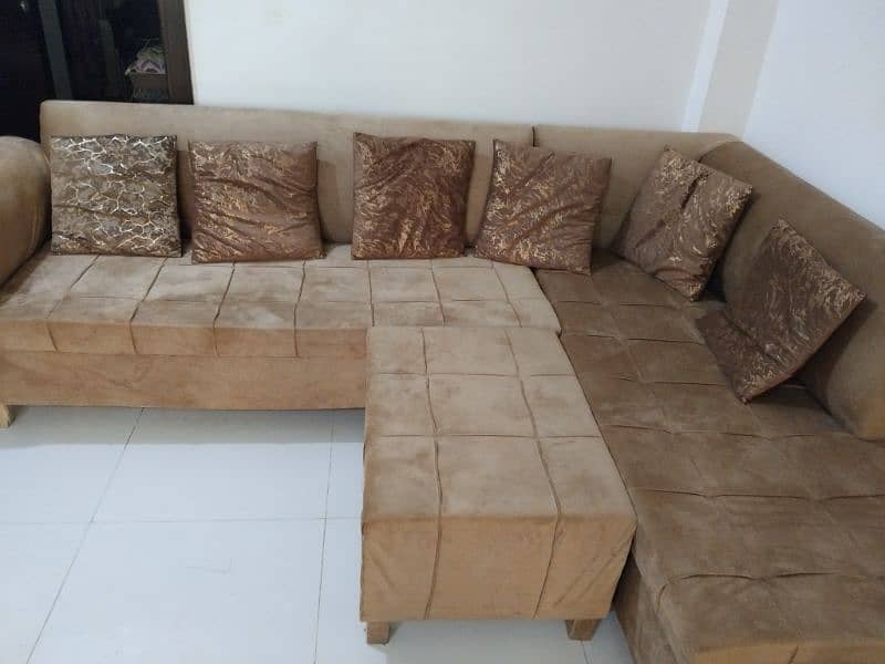 7- Seater sofa 0