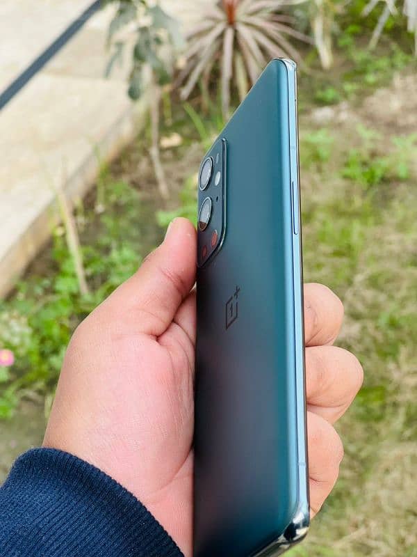 ONE PLUS 9 PRO 3