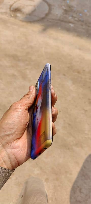 Oppo Reno 6.8/128 GB 4