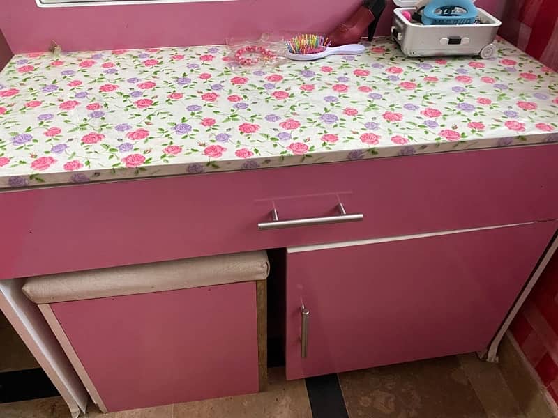 child’s bed in very excellent condition 0333/5549328 11