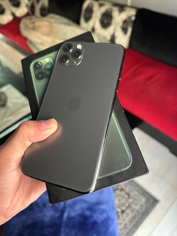 iphone 11 pro max physical dual 0