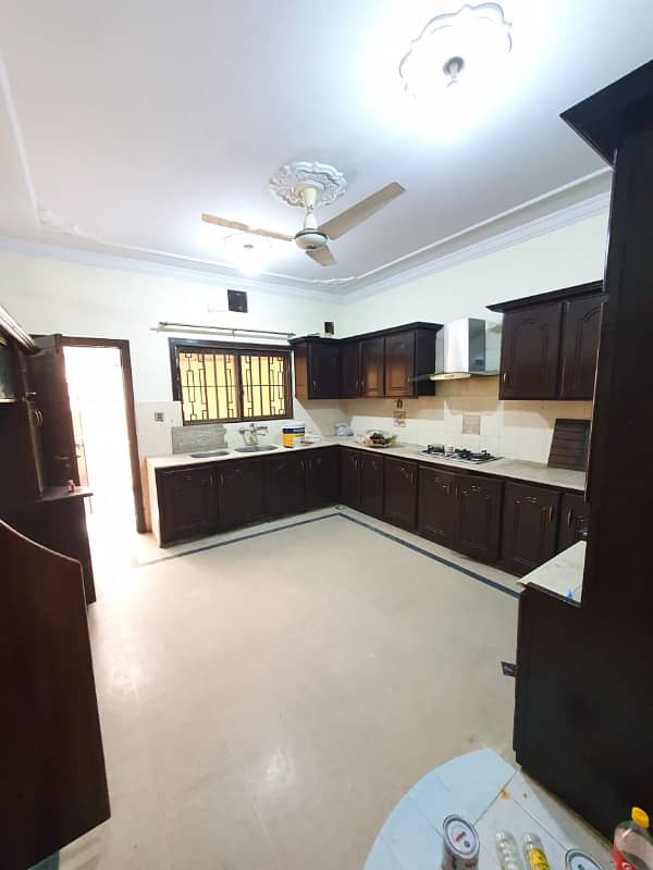 7 Marlas Prime Location Ground Floor Available in G-13/3 9