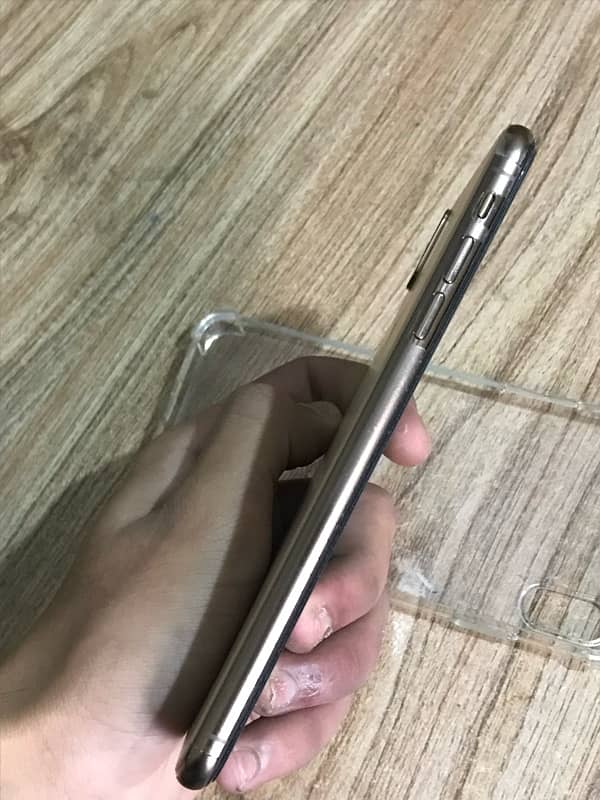 Iphone Xs max non PTA 64 GB 8