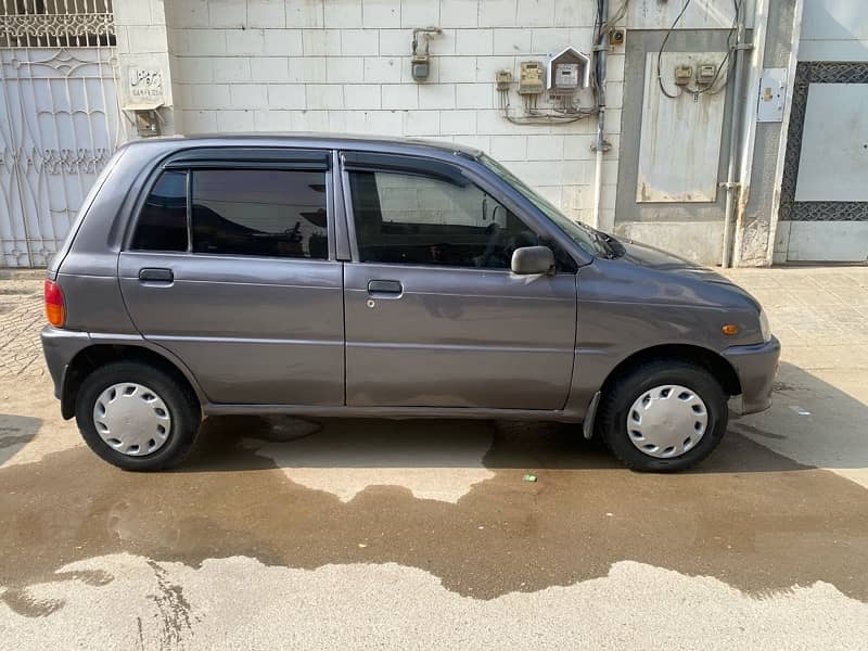 Daihatsu Cuore automatic 2005 3