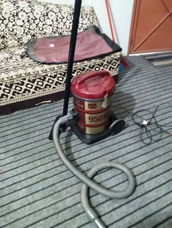 Hitachi Vacuum Cleaner Just 2 to 3 Time Used 0