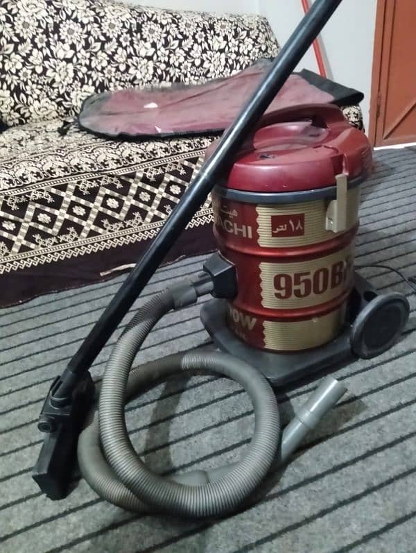 Hitachi Vacuum Cleaner Just 2 to 3 Time Used 2