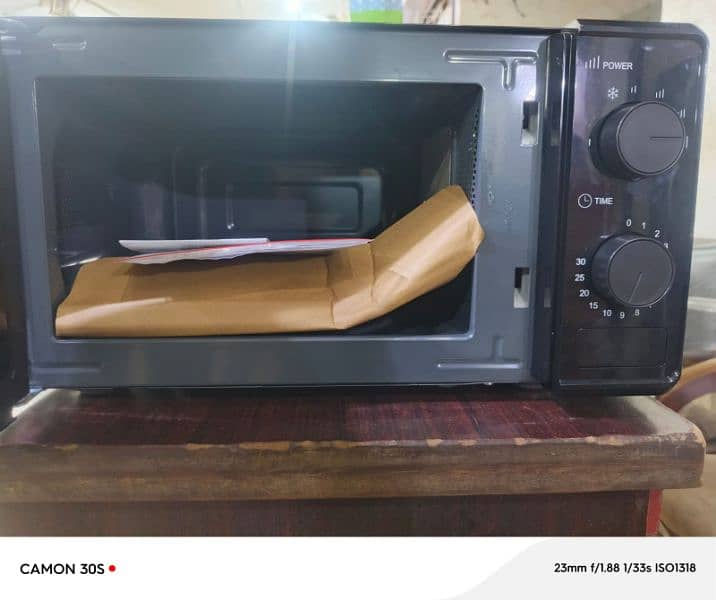 orient 20 liters microwave oven 0