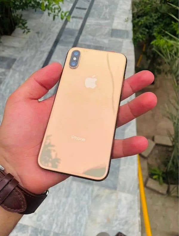 iPhone xsmax 256gb non pta exchange possible 03119249598 7