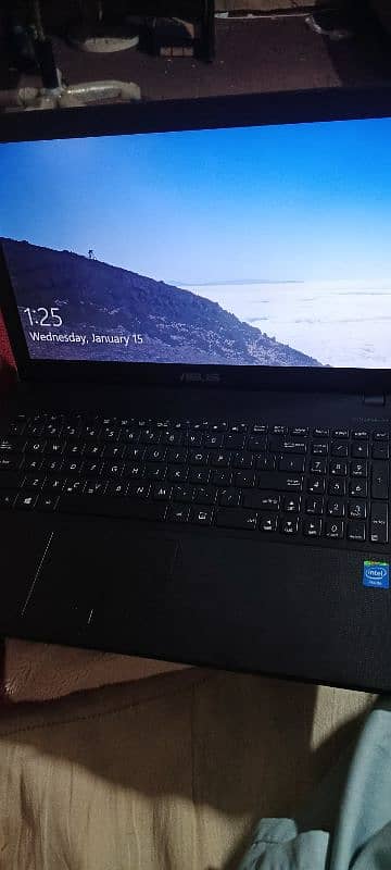 asus laptop windows 10 pro 10/10 128gb ssd 8gb ram 0