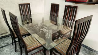 6 seater dinning table