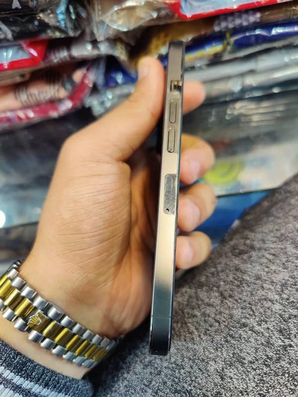 iPhone 13 Pro 128 gb non pta Jv 5