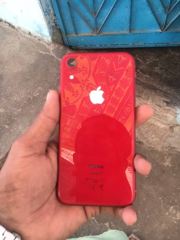 iPhone XR 0