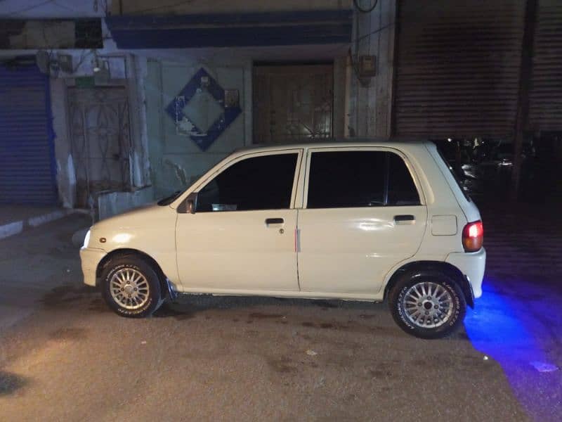 Daihatsu Cuore 2008 7