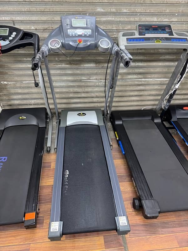 Running Treadmils Cycles Ellipticals Electric Machines | Butt Fitness 7